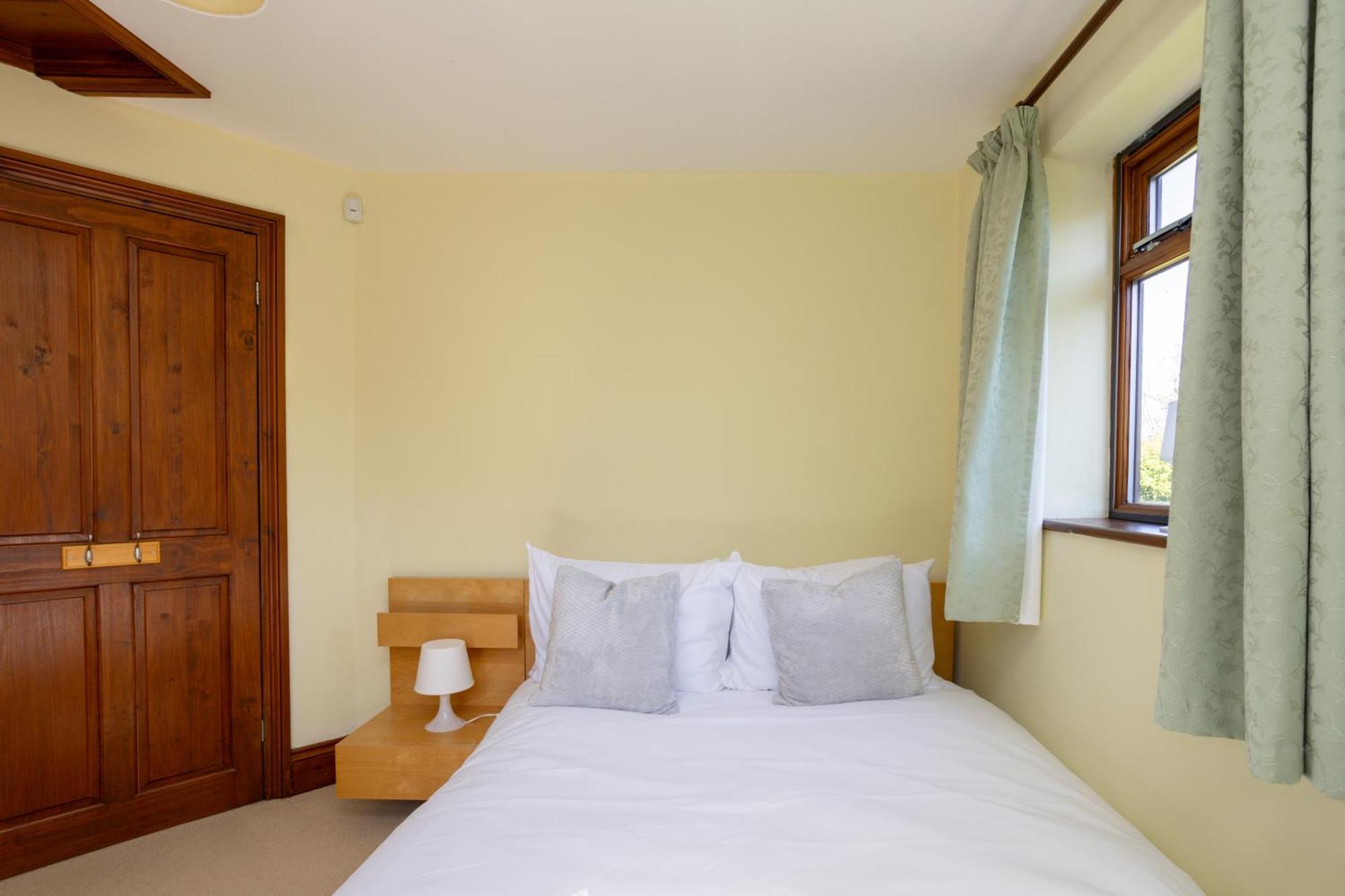 Isabella Place In York - 2 Double Beds, 1 Large Double Bed, Ideal For Families *